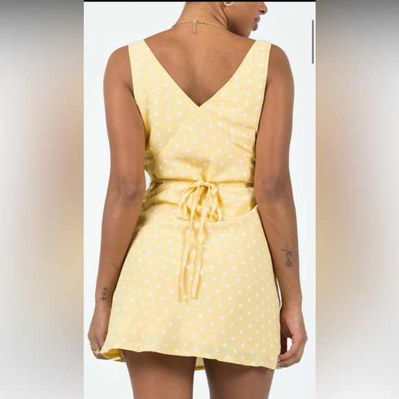 Princess Polly Nellie Mini Dress in Yellow Dolka Dot - Picture 3 of 5